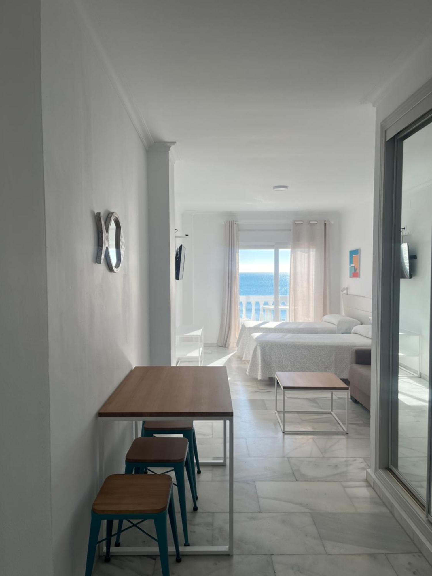 Apartamentos Guaquin Torremolinos Luaran gambar