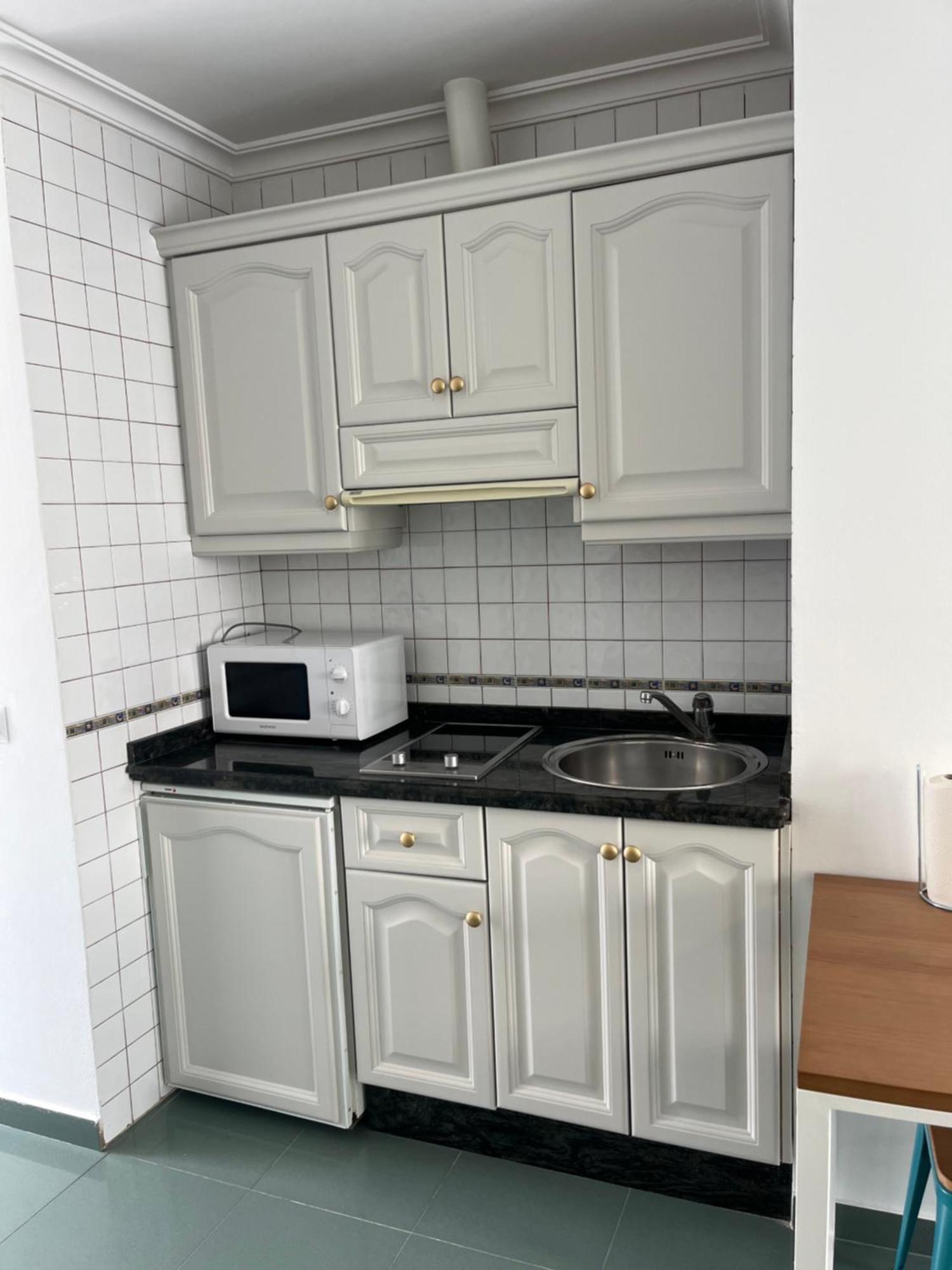 Apartamentos Guaquin Torremolinos Bilik gambar